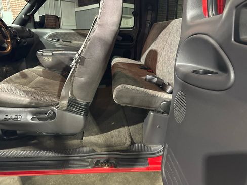 Used 1998 Dodge Ram 2500 Truck 4x4 Quad Cab image 45