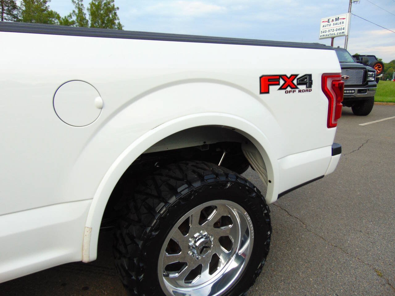 Used 2015 Ford F150 Lariat AWD/4WD image 33