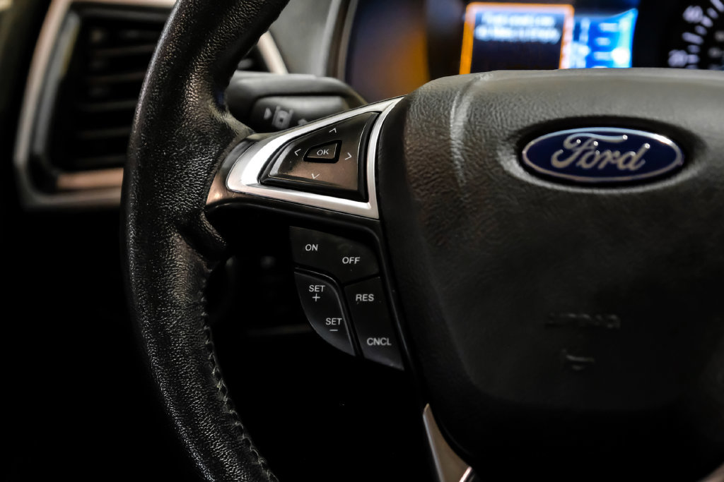 Used 2024 Ford Edge SEL w/ Convenience Package AWD/4WD image 18