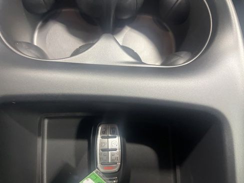 New 2025 Chrysler Voyager LX image 16