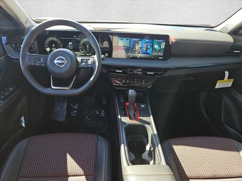 New 2026 Nissan Kicks SR image 12