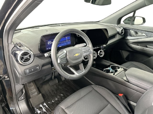 Used 2024 Chevrolet Blazer EV LT AWD/4WD image 19
