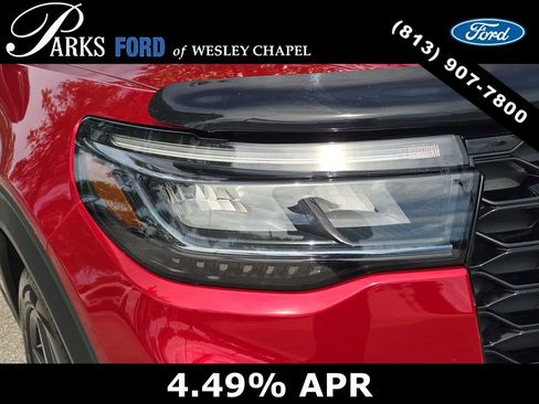 Used 2025 Ford Explorer ST-Line w/ Premium Package RWD image 6