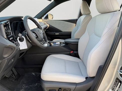 New 2026 Lexus TX 350 AWD image 8