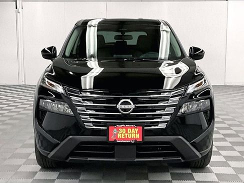 New 2025 Nissan Rogue SV image 16