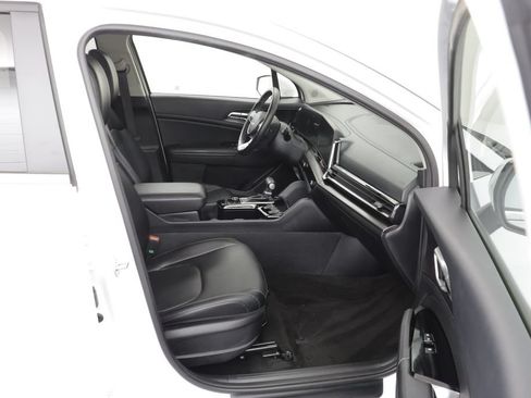 Used 2024 Kia Sportage EX FWD image 20