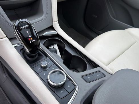 Certified 2023 Cadillac XT5 Premium Luxury image 32