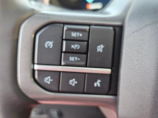 Used 2026 Ford F350 Lariat AWD/4WD image 34