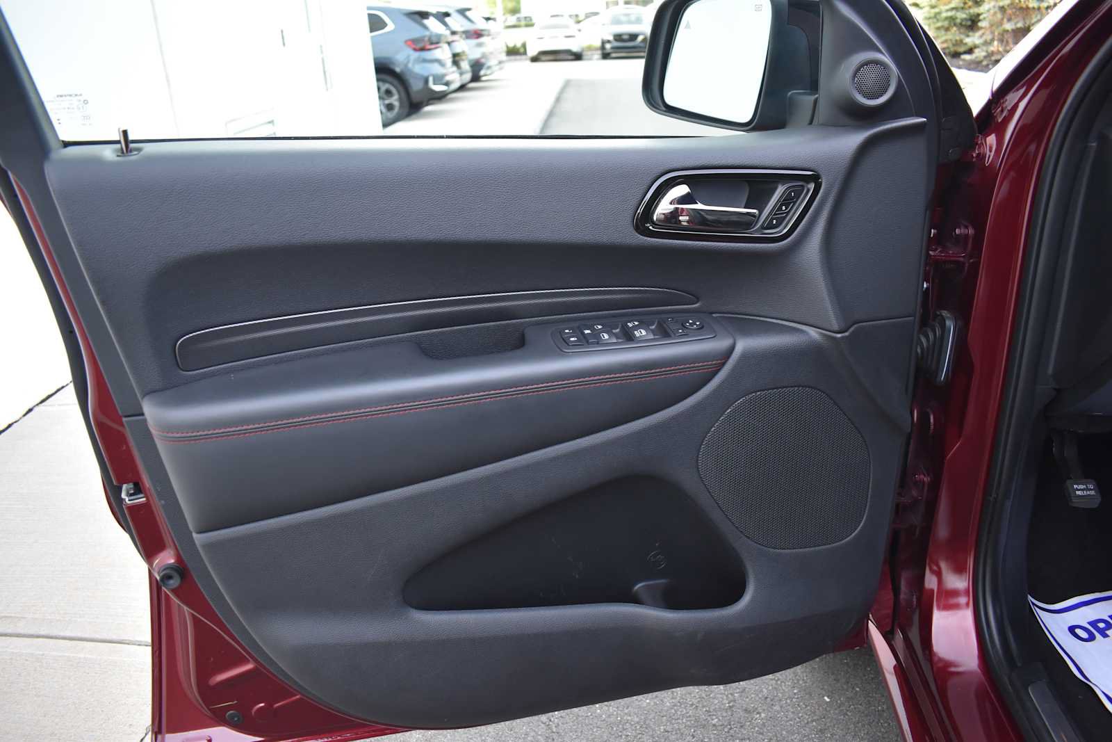 Used 2025 Dodge Durango R/T w/ Blacktop Package AWD/4WD image 18