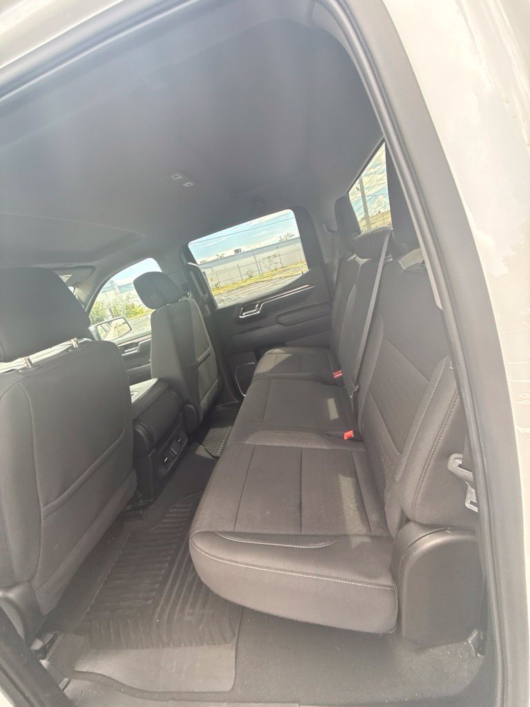 Used 2025 Chevrolet Silverado 1500 LT RWD image 11