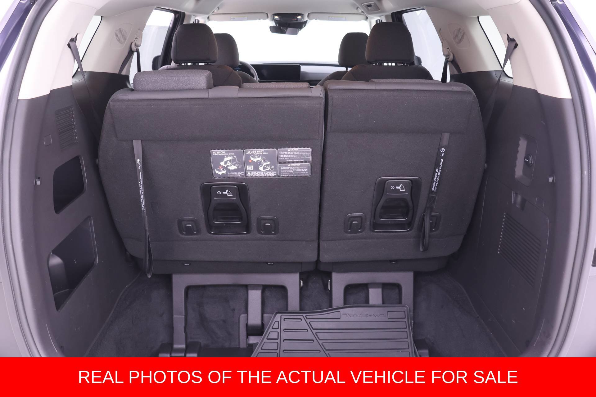 Used 2026 Kia Carnival LX FWD image 15
