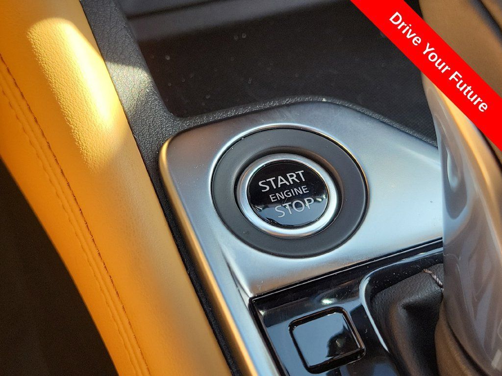Used 2025 Nissan Sentra SV w/ SV Premium Package FWD image 10