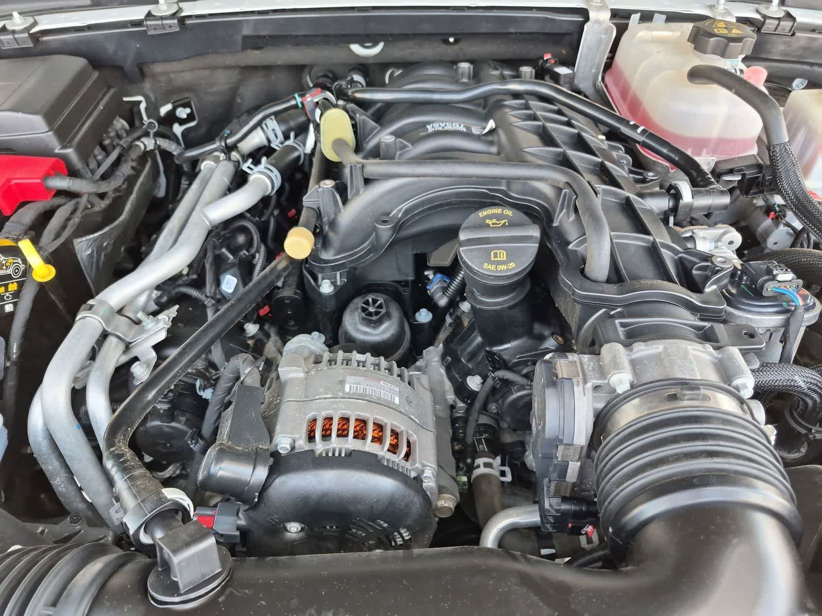 Used 2023 Jeep Gladiator Sport AWD/4WD image 15