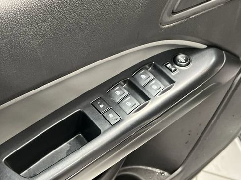 Used 2020 Chevrolet Colorado W/T w/ Custom Special Edition image 24