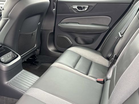 Certified 2024 Volvo S60 T8 Ultimate image 12