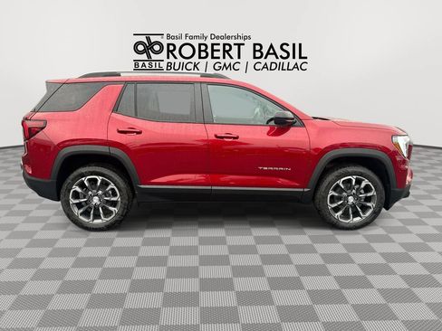 New 2027 GMC Terrain Elevation w/ Elevation Premium Package AWD/4WD image 9