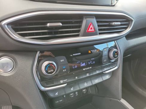 Used 2020 Hyundai Santa Fe Limited FWD image 29