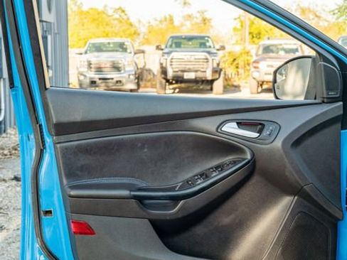Used 2017 Ford Focus RS image 17