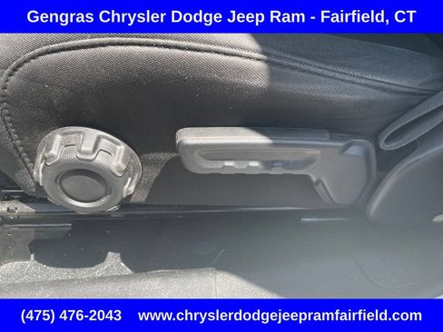 Used 2022 Jeep Wrangler Unlimited Sport AWD/4WD image 44
