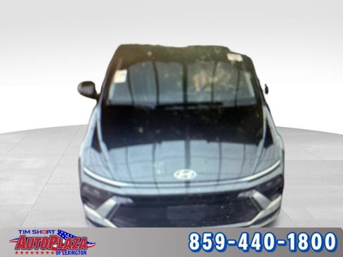 Used 2025 Hyundai Sonata SEL FWD image 2