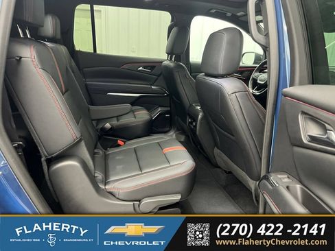 Used 2024 Chevrolet Traverse RS w/ LPO, Floor Liner Package AWD/4WD image 13