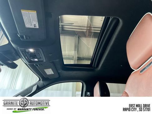 Used 2024 GMC Sierra 1500 Denali Ultimate AWD/4WD image 24