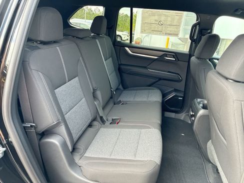 New 2026 GMC Acadia Elevation FWD image 27
