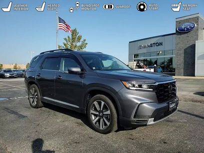 Used 2025 Honda Pilot Touring
