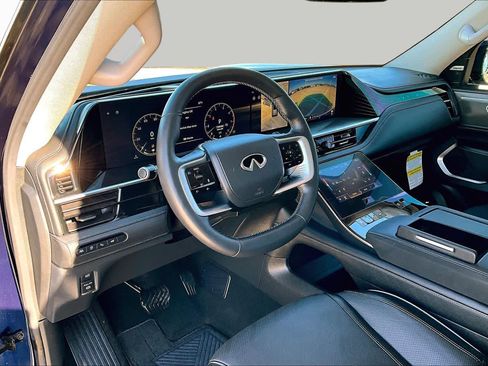 Used 2025 INFINITI QX80 Luxe RWD image 26