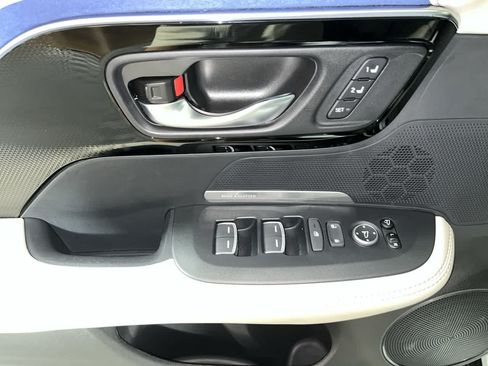 Certified 2025 Acura ADX A-Spec AWD/4WD image 13