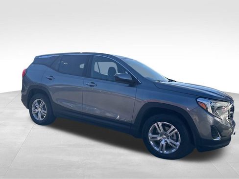 Used 2018 GMC Terrain SLE image 14