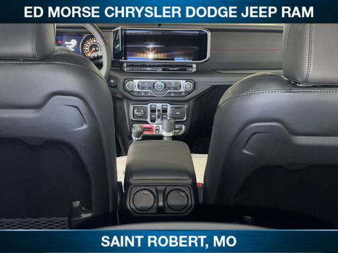 New 2026 Jeep Wrangler Unlimited Rubicon AWD/4WD image 33