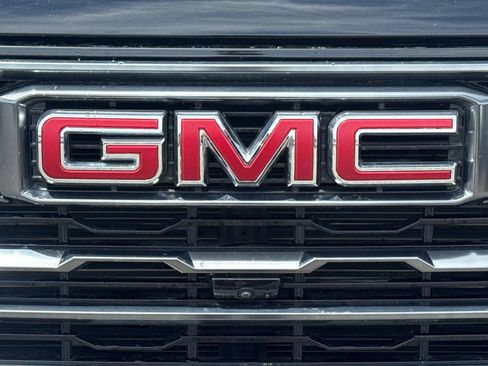 Used 2024 GMC Sierra 2500 AT4 w/ Technology Package AWD/4WD image 46