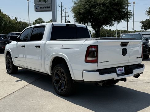 Used 2024 RAM 1500 Limited AWD/4WD image 7