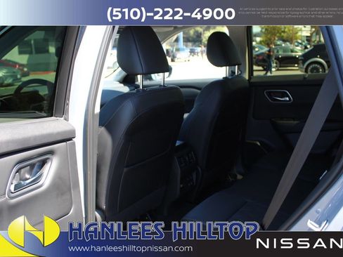 New 2026 Nissan Rogue Platinum w/ Platinum Premium Package image 17