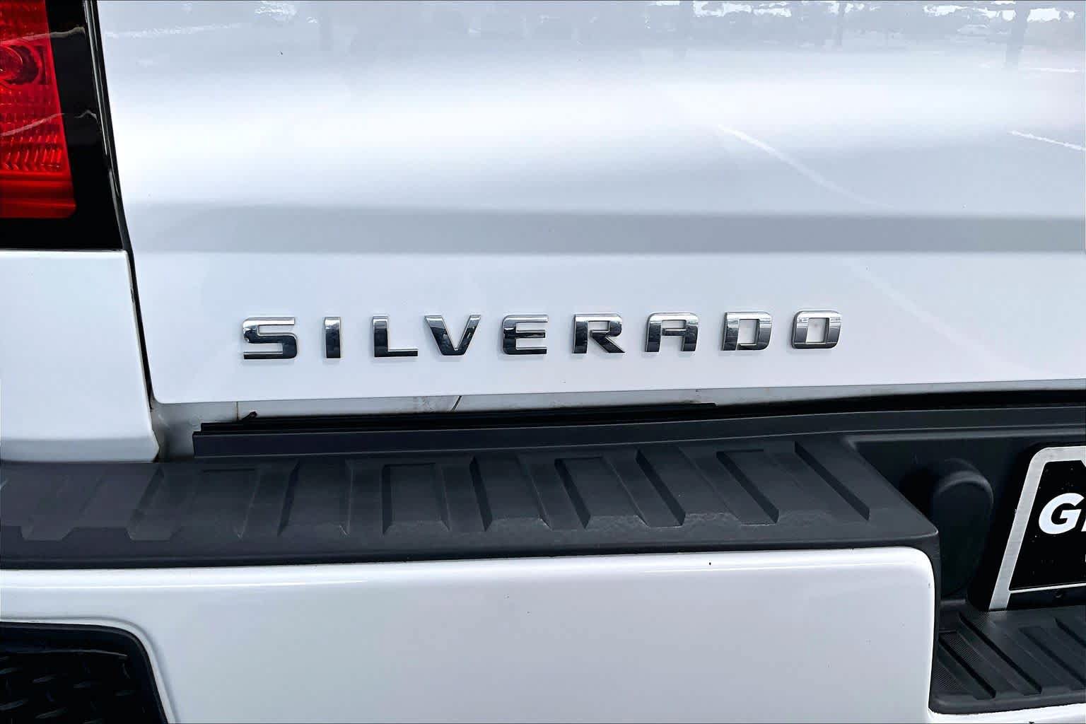 Used 2017 Chevrolet Silverado 1500 Custom w/ Custom Convenience Package RWD image 10