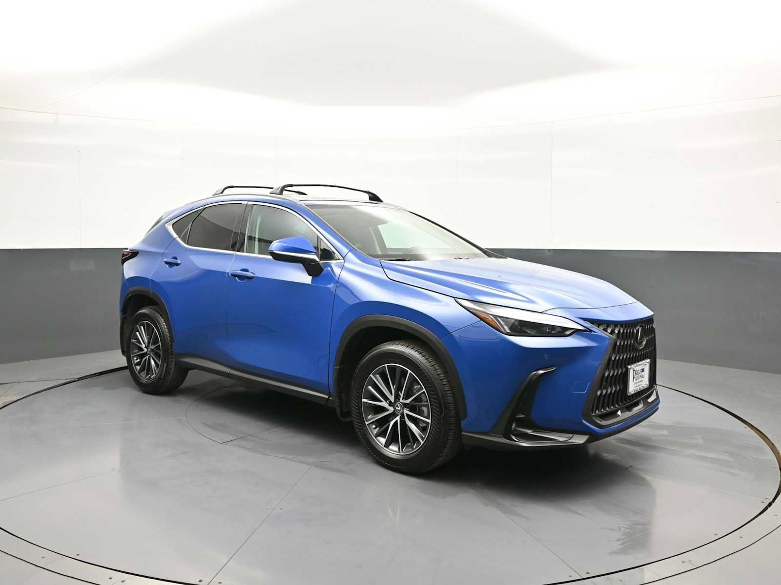 Used 2025 Lexus NX 350 AWD w/ Accessory Package (2T) image 4