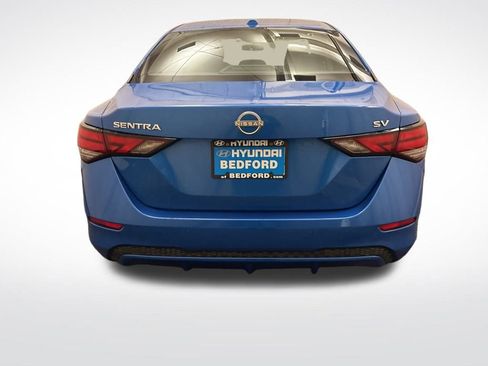 Used 2024 Nissan Sentra SV image 6