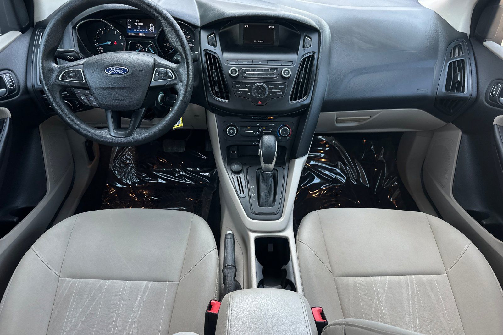 Used 2018 Ford Focus SE FWD image 15
