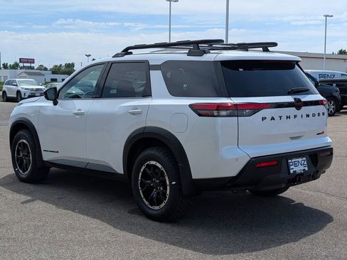 New 2026 Nissan Pathfinder Rock Creek AWD/4WD image 5