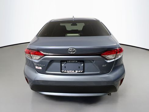 Used 2022 Toyota Corolla LE FWD image 6