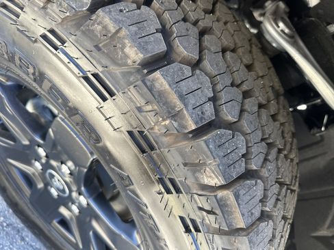 Used 2025 Ford Bronco Big Bend w/ Black Diamond Package AWD/4WD image 7