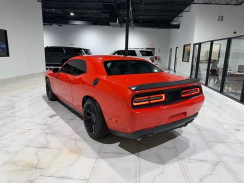 Used 2020 Dodge Challenger R/T w/ Blacktop Package RWD image 9