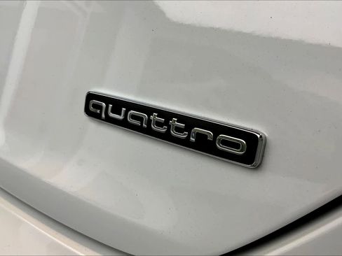 Used 2019 Audi A5 2.0T Premium Plus w/ Premium Plus AWD/4WD image 10