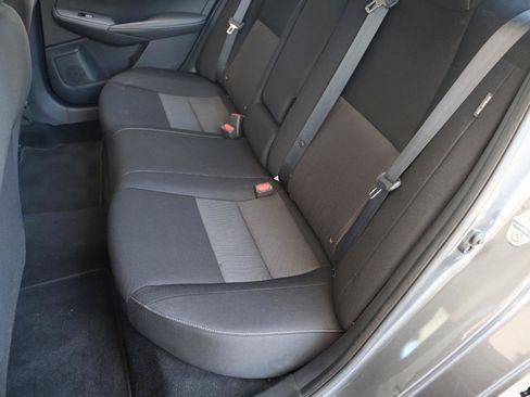 Used 2022 Nissan Sentra SV FWD image 23