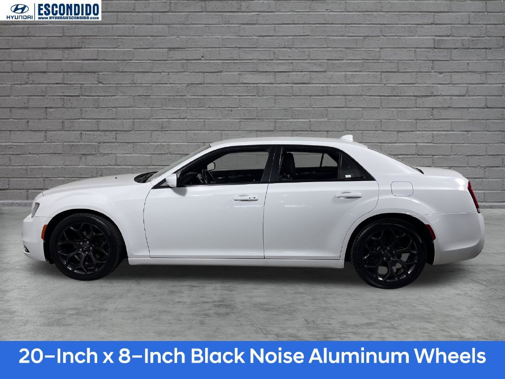 Used 2019 Chrysler 300 S RWD image 6