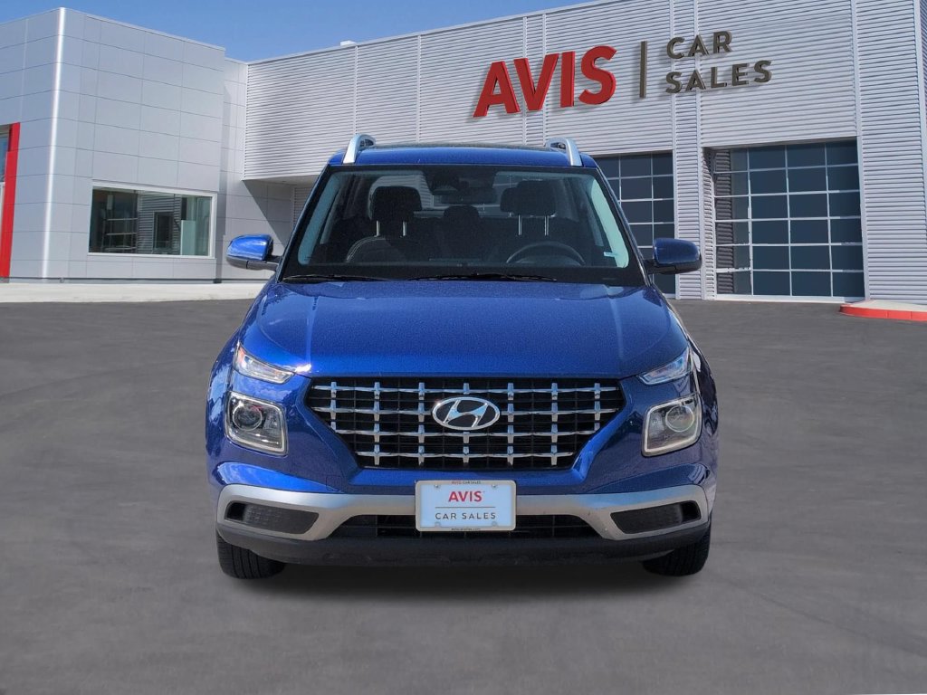 Used 2026 Hyundai Venue SEL FWD image 2