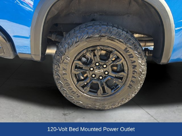 Used 2023 Chevrolet Silverado 1500 ZR2 w/ Technology Package AWD/4WD image 31