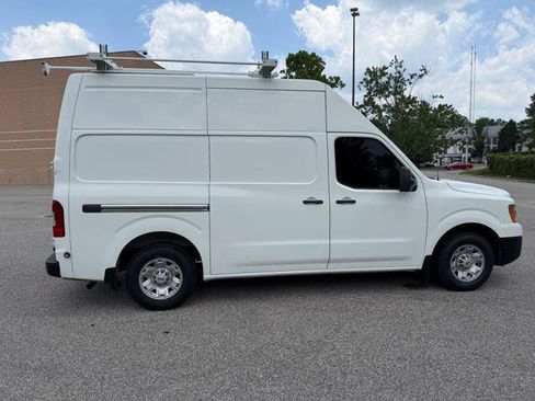 Used 2018 Nissan NV 2500 SV RWD image 39