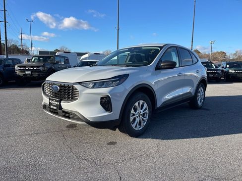 New 2026 Ford Escape Active w/ Cold Weather Package image 2